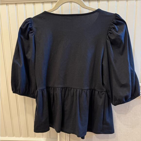 Forever 21 black cropped ruffle peplum style  top with puffed sleeves NWT S - Picture 2 of 10
